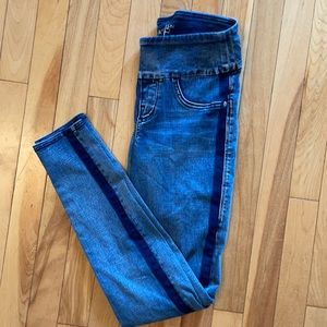 Pull on skinny denim